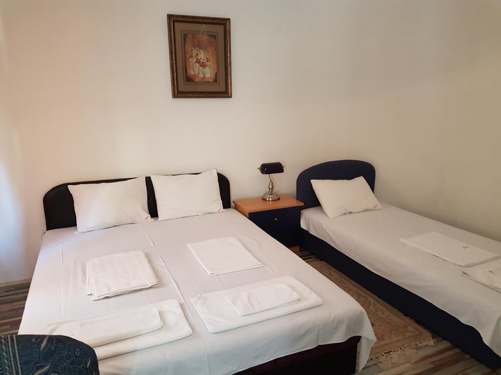 Lira Inn Nis Exterior photo